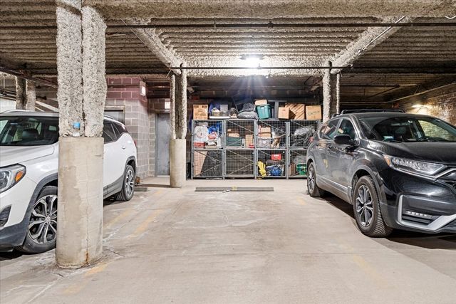824 W Superior Street 306, Chicago, IL 60642