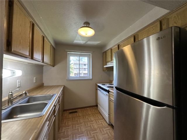 134 Lebeouf DRIVE, Plum Boro, PA 15068