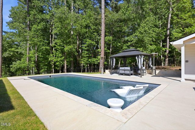1016 High Trail Court, Wake Forest, NC 27587