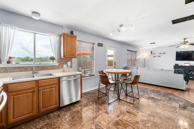 12713 Bella PKWY, Manor, TX 78653