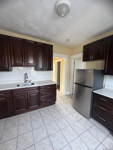 141 Voss Avenue, Yonkers, NY 10703