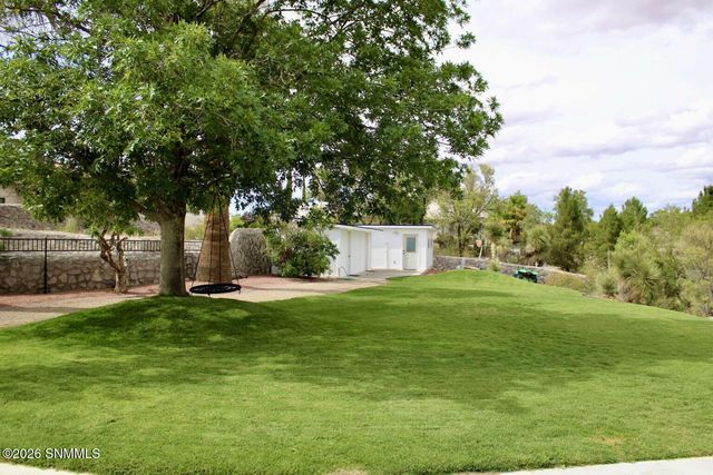 2330 Stagecoach Drive, Las Cruces, NM 88011