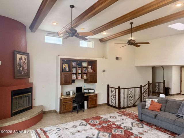 2330 Stagecoach Drive, Las Cruces, NM 88011