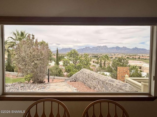 2330 Stagecoach Drive, Las Cruces, NM 88011