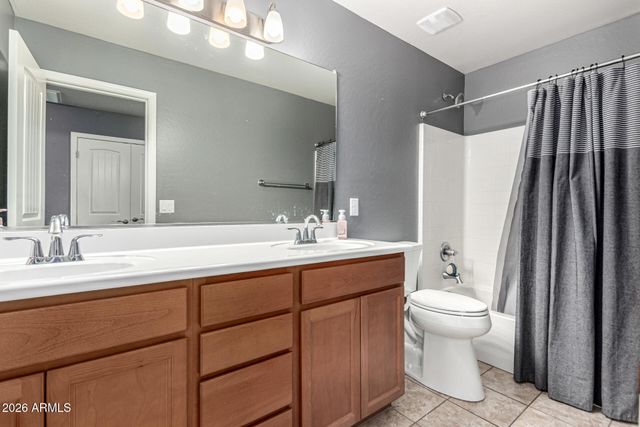 18431 W WILLIAMS Road, Surprise, AZ 85387