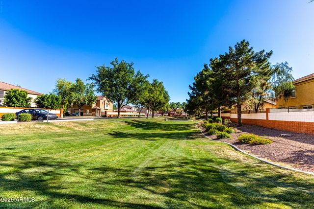 8517 E LINDNER Avenue, Mesa, AZ 85209