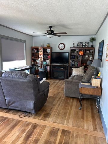 228 E Ingram, E. Camden, AR 71701