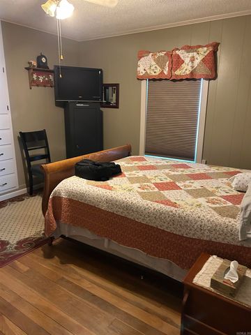 228 E Ingram, E. Camden, AR 71701