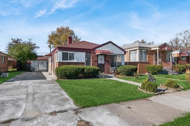 12538 S Justine Street, Calumet Park, IL 60827