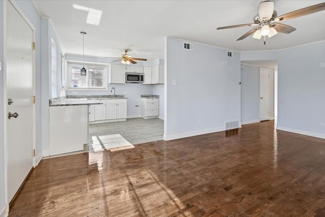 12538 S Justine Street, Calumet Park, IL 60827