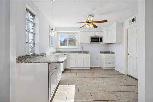 12538 S Justine Street, Calumet Park, IL 60827