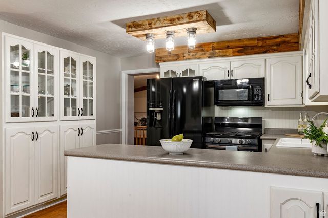1371 E 8600 S, Sandy, UT 84093