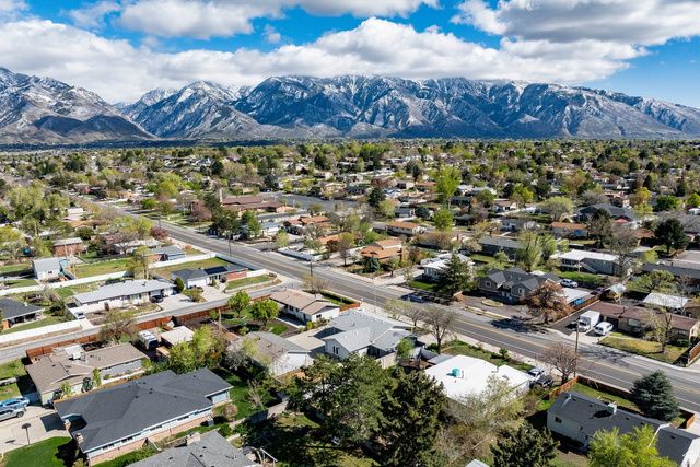 1371 E 8600 S, Sandy, UT 84093