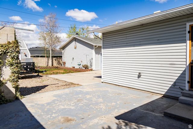 1371 E 8600 S, Sandy, UT 84093