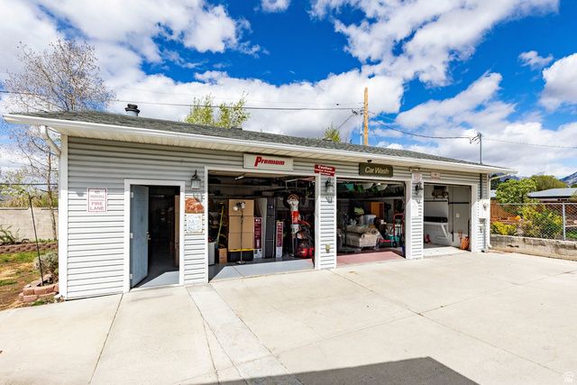 1371 E 8600 S, Sandy, UT 84093