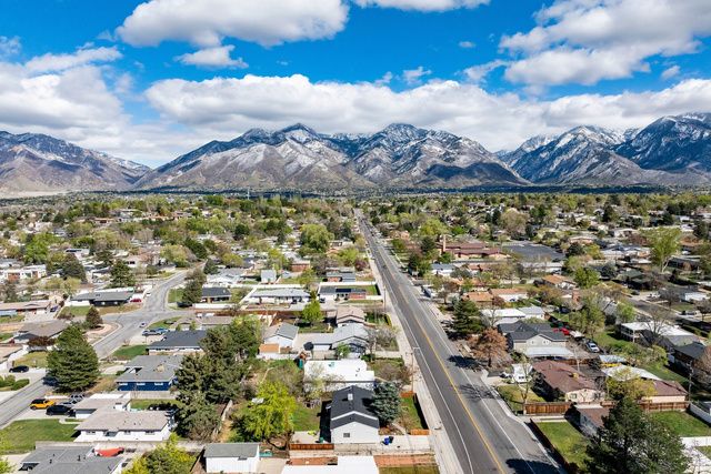 1371 E 8600 S, Sandy, UT 84093