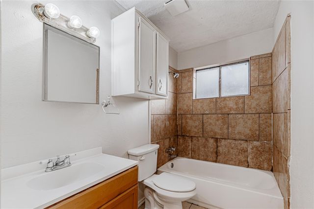 2021 Kingsdale Drive, Deer Park, TX 77536