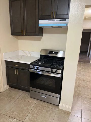 10529 Grape, Los Angeles, CA 90002