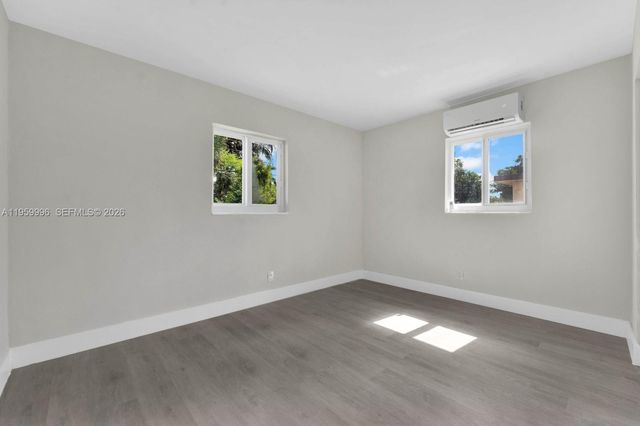 2625 NW 10th St, Pompano Beach, FL 33069