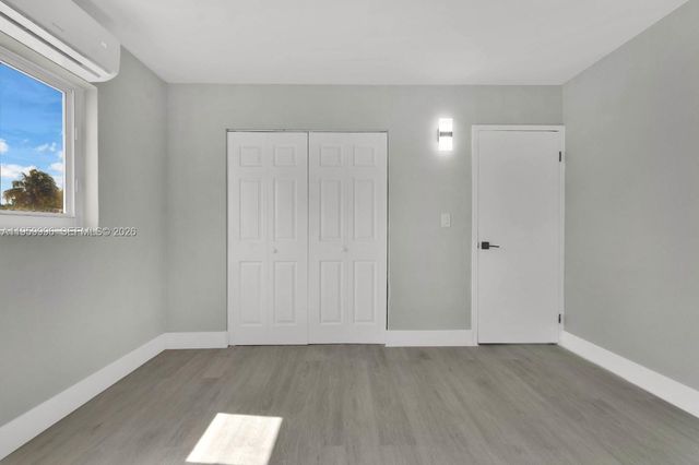 2625 NW 10th St, Pompano Beach, FL 33069