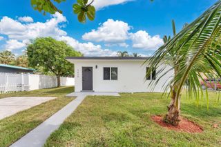 2625 NW 10th St, Pompano Beach, FL 33069