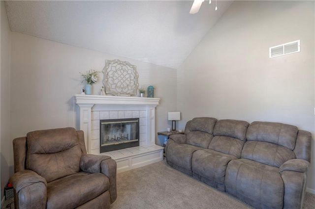 18909 E 12th Terrace, Independence, MO 64057