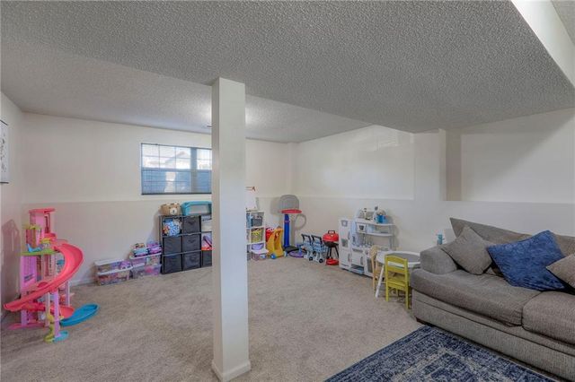 18909 E 12th Terrace, Independence, MO 64057
