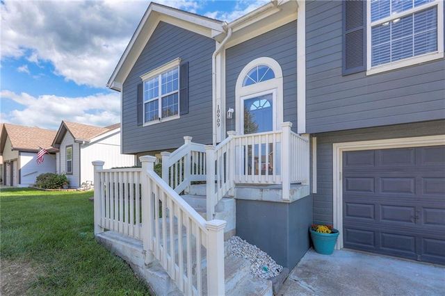 18909 E 12th Terrace, Independence, MO 64057