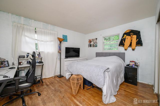 95 Balch Avenue, Piscataway, NJ 08854
