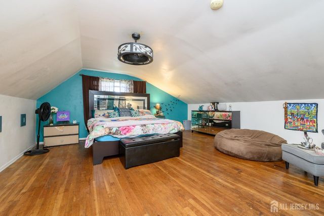 95 Balch Avenue, Piscataway, NJ 08854