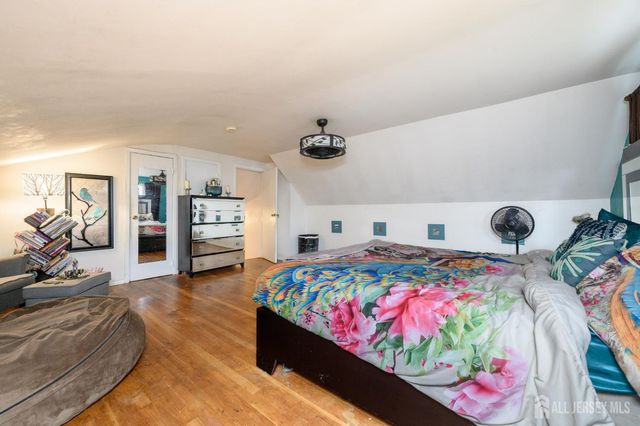 95 Balch Avenue, Piscataway, NJ 08854