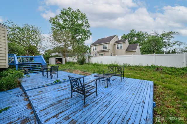 95 Balch Avenue, Piscataway, NJ 08854