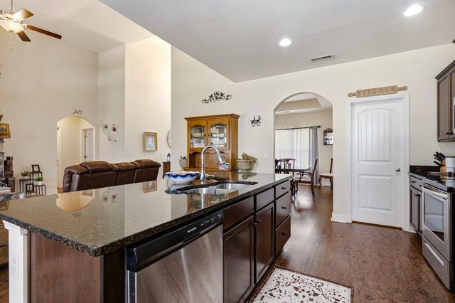 2117 Kara Dr., Conway, SC 29527