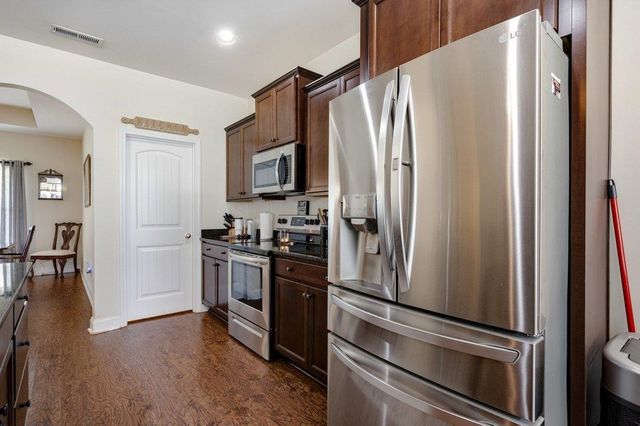 2117 Kara Dr., Conway, SC 29527