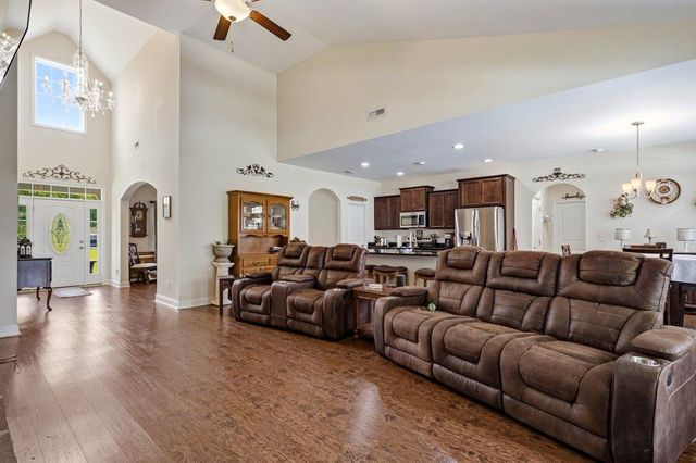 2117 Kara Dr., Conway, SC 29527