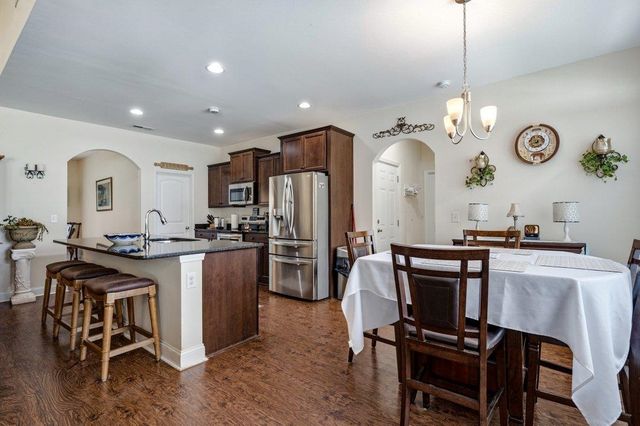 2117 Kara Dr., Conway, SC 29527
