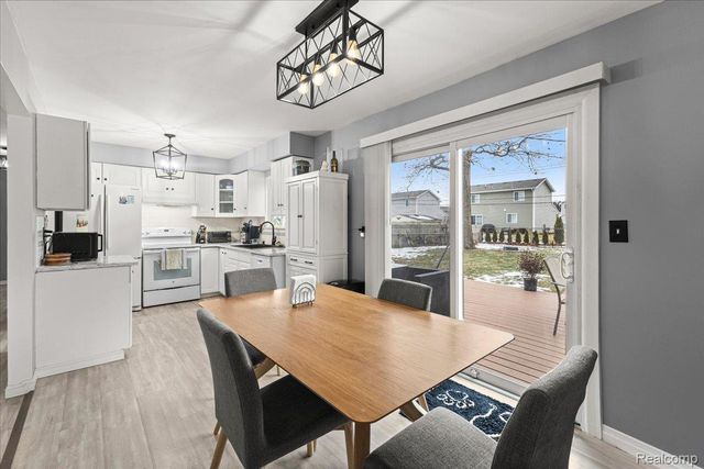 3947 Percy King Road, Waterford Charter Township, MI 48329