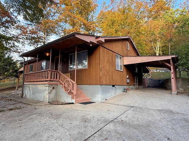 5320 Doc Bailey Rd., Cross Lanes, WV 25313