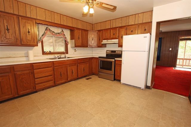 5320 Doc Bailey Rd., Cross Lanes, WV 25313