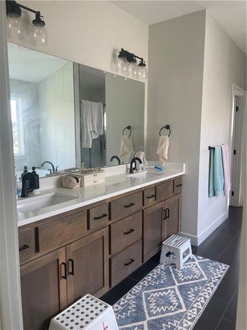 3117 SW Arbor Tree Drive, Lee's Summit, MO 64082