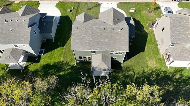 3117 SW Arbor Tree Drive, Lee's Summit, MO 64082