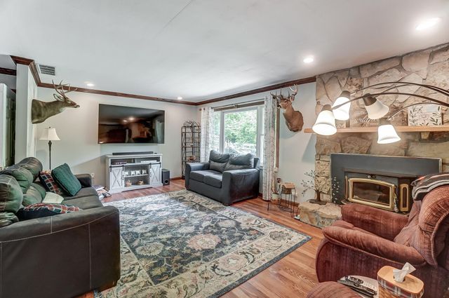 6388 Stoker Road 6388 Stoker Road, Houston, OH 45333