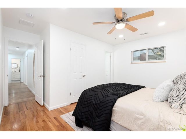 402 Ursula St, Aurora, CO 80011