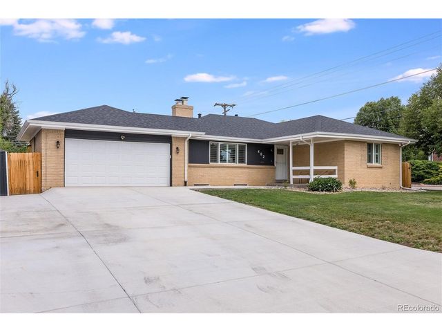 402 Ursula St, Aurora, CO 80011