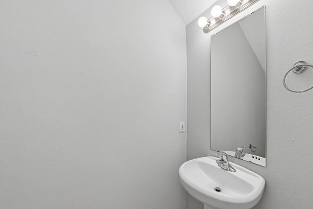 5227 Brinkman Court, Houston, TX 77091