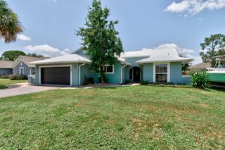 843 Vocelle Avenue, Sebastian, FL 32958