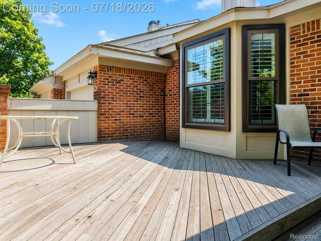 7482 Sheffield, West Bloomfield Charter Township, MI 48322