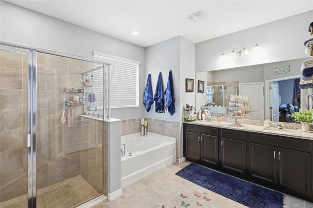 737 E VICTORIA TRAILS BOULEVARD, Deland, FL 32724