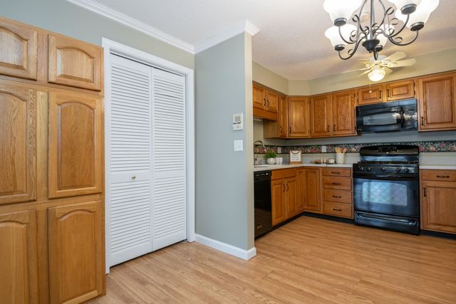 50 Brookside Dr Apt O5, Exeter, NH 03833