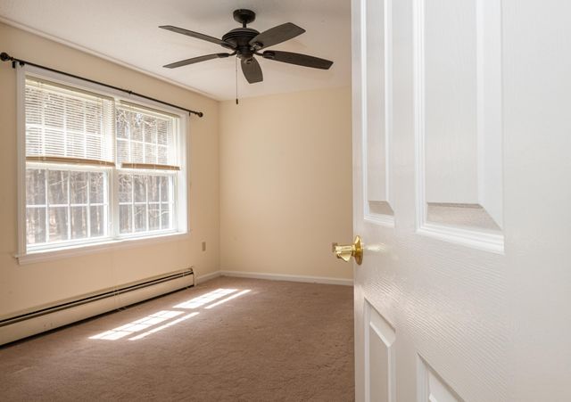 50 Brookside Dr Apt O5, Exeter, NH 03833
